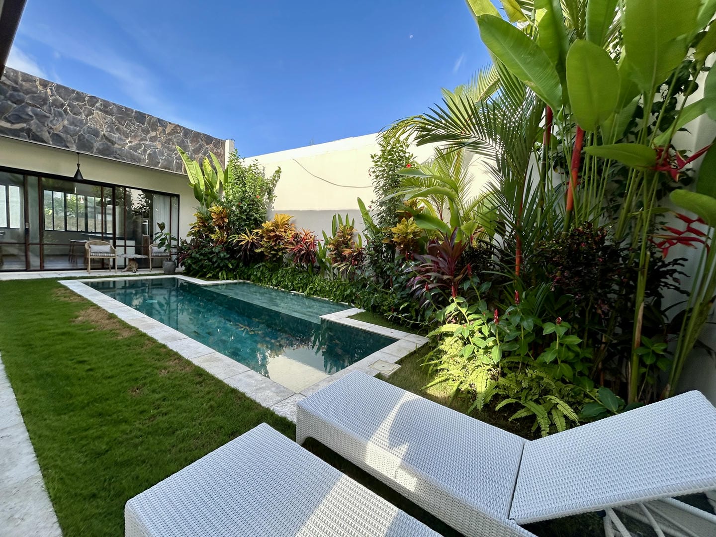 PRIME LOCATION 2 BEDROOM VILLA FOR SALE LEASEHOLD IN UMALAS BE-2111 